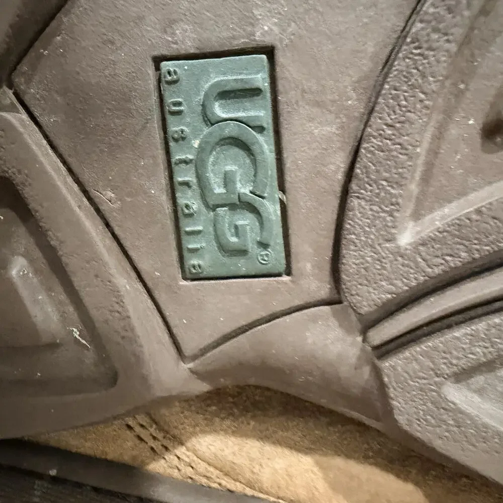 UGG Australia Ultimate Short Boots for Women, Size US 8 Tan Leather